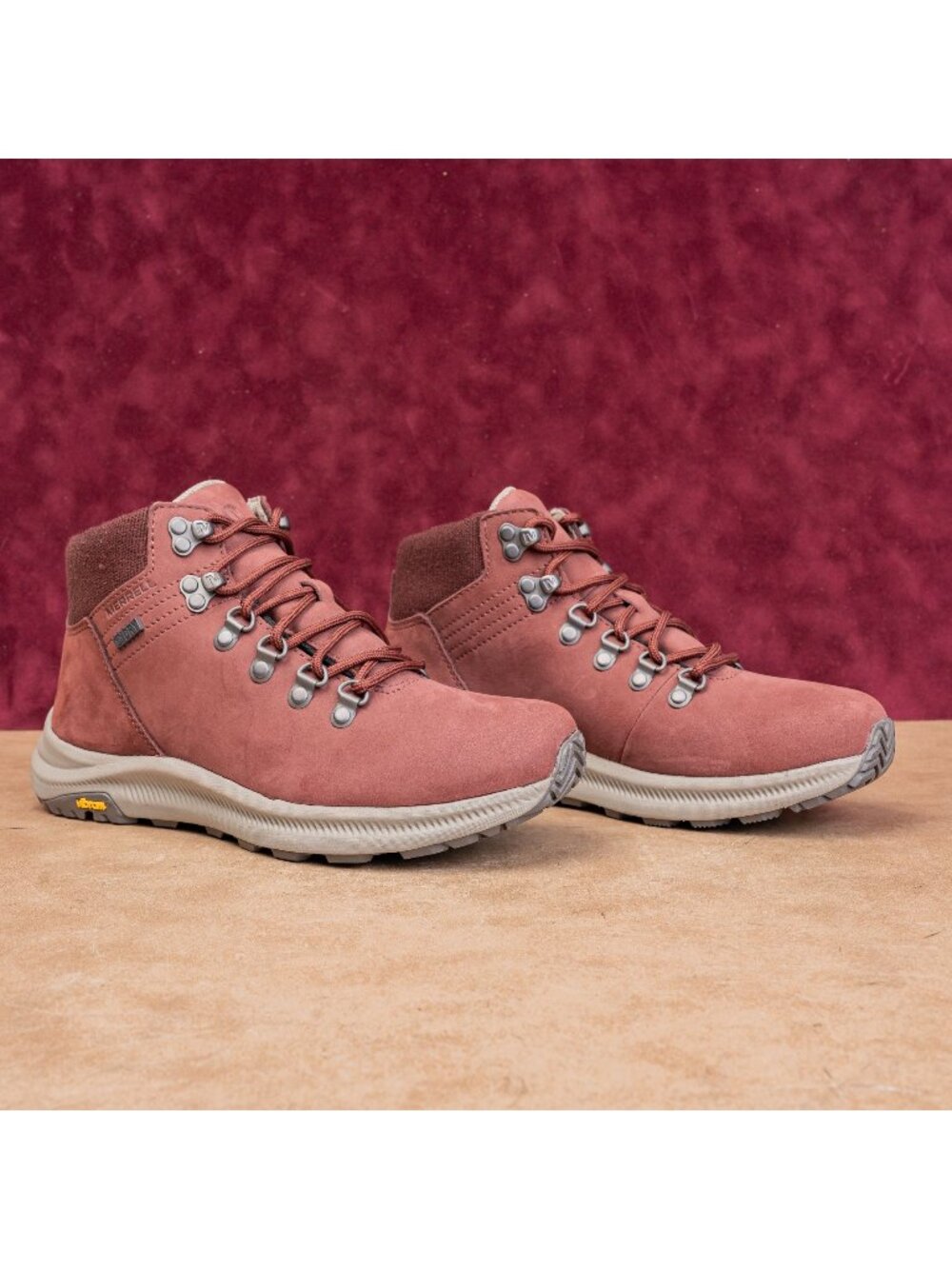 Merrell Women Ontario Mid Lace-up Vibram Mountain Walking Hiking Boots sz 7.5